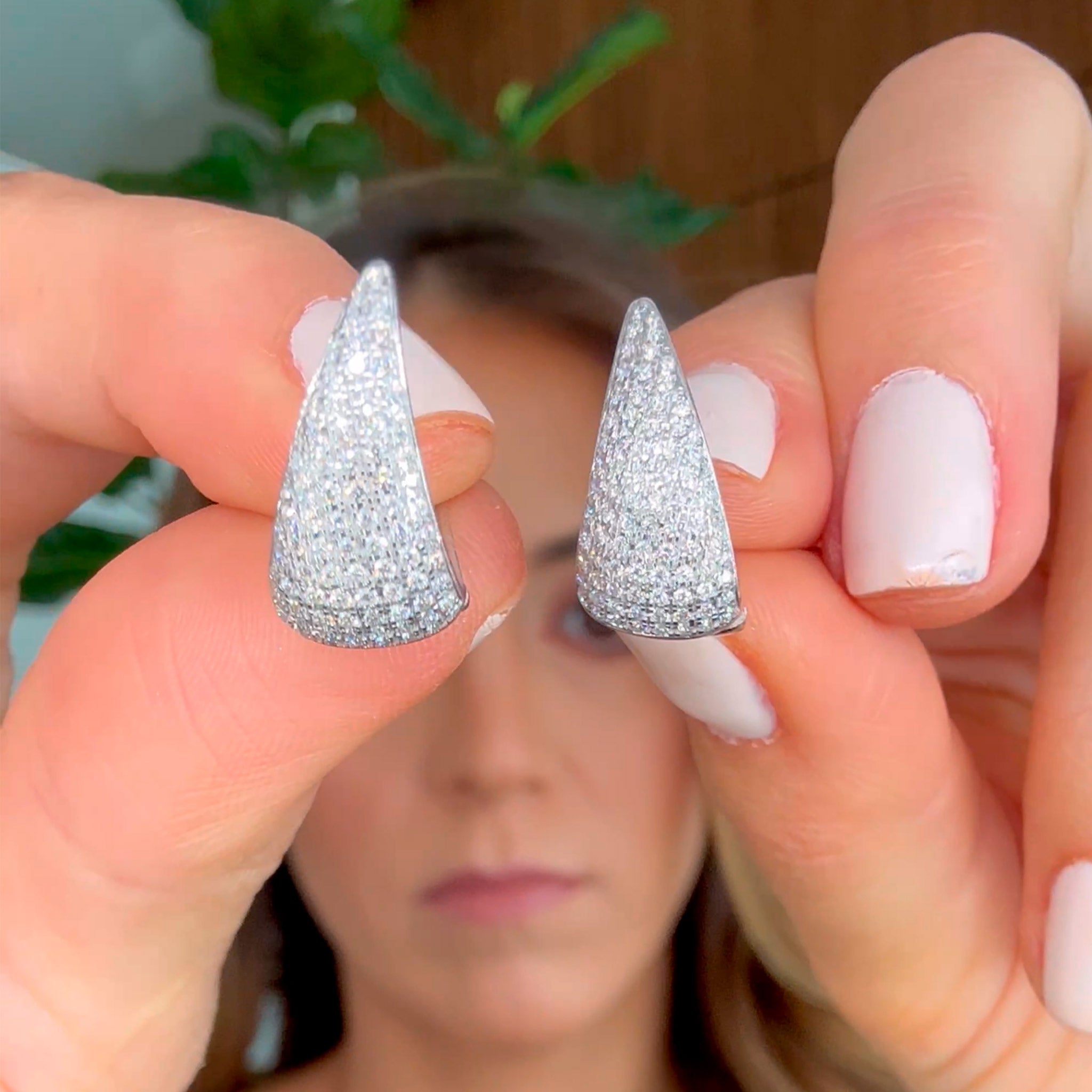 Chic Edge Hoop Earrings
