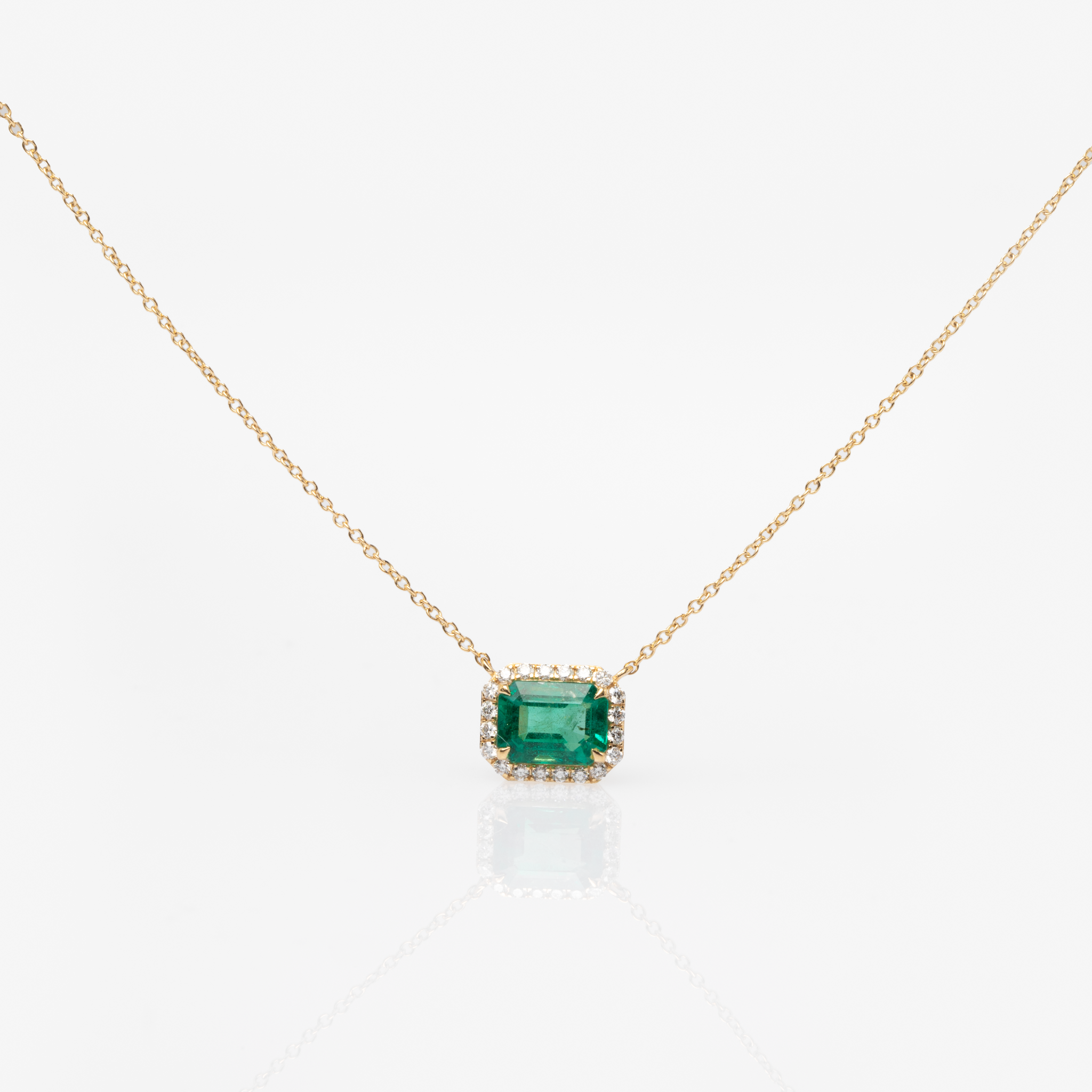 Classic Emerald Pendant